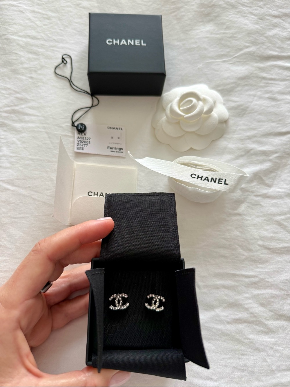 CHANEL Classic CC Ruthenium Crystal Stud Earrings - Picture 5 of 11